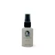 JSL Essentials Hair Oil tápláló hajolaj pumpás adagolós flakonban, fekete kupakkal, fehér háttér előtt.
